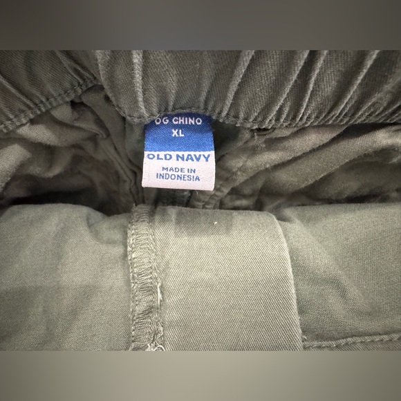Old Navy Hi Rise OG Chino Lot, XL - Picture 5 of 16